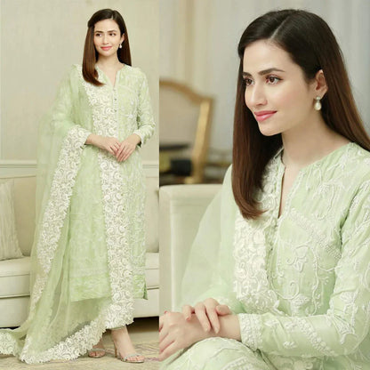 Bareeze - 3PC Lawn Heavy Embroidered Shirt With Organza Embroidered Dupatta. VL403