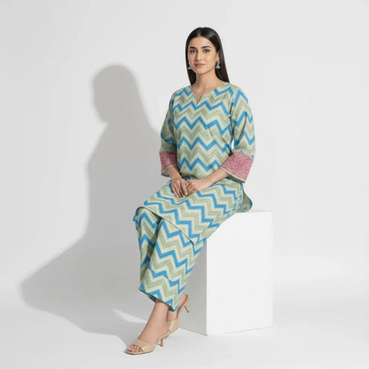 Limelight - Winter 3PC Karandi Digital Print Dress - VL1208