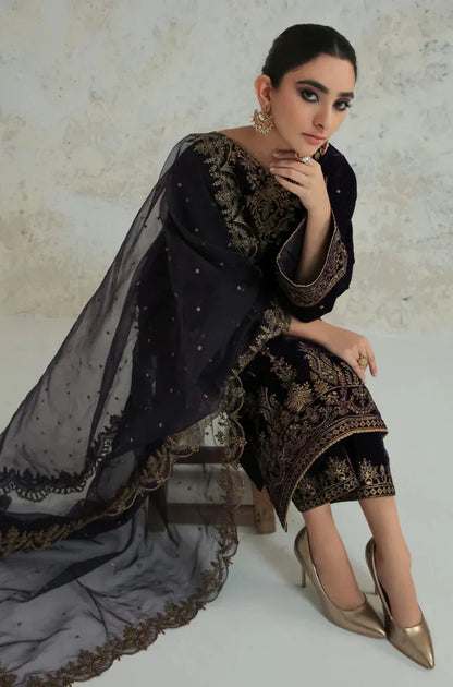 3PCs Velvet Dress With Embroidered Organza Dupatta - VL966