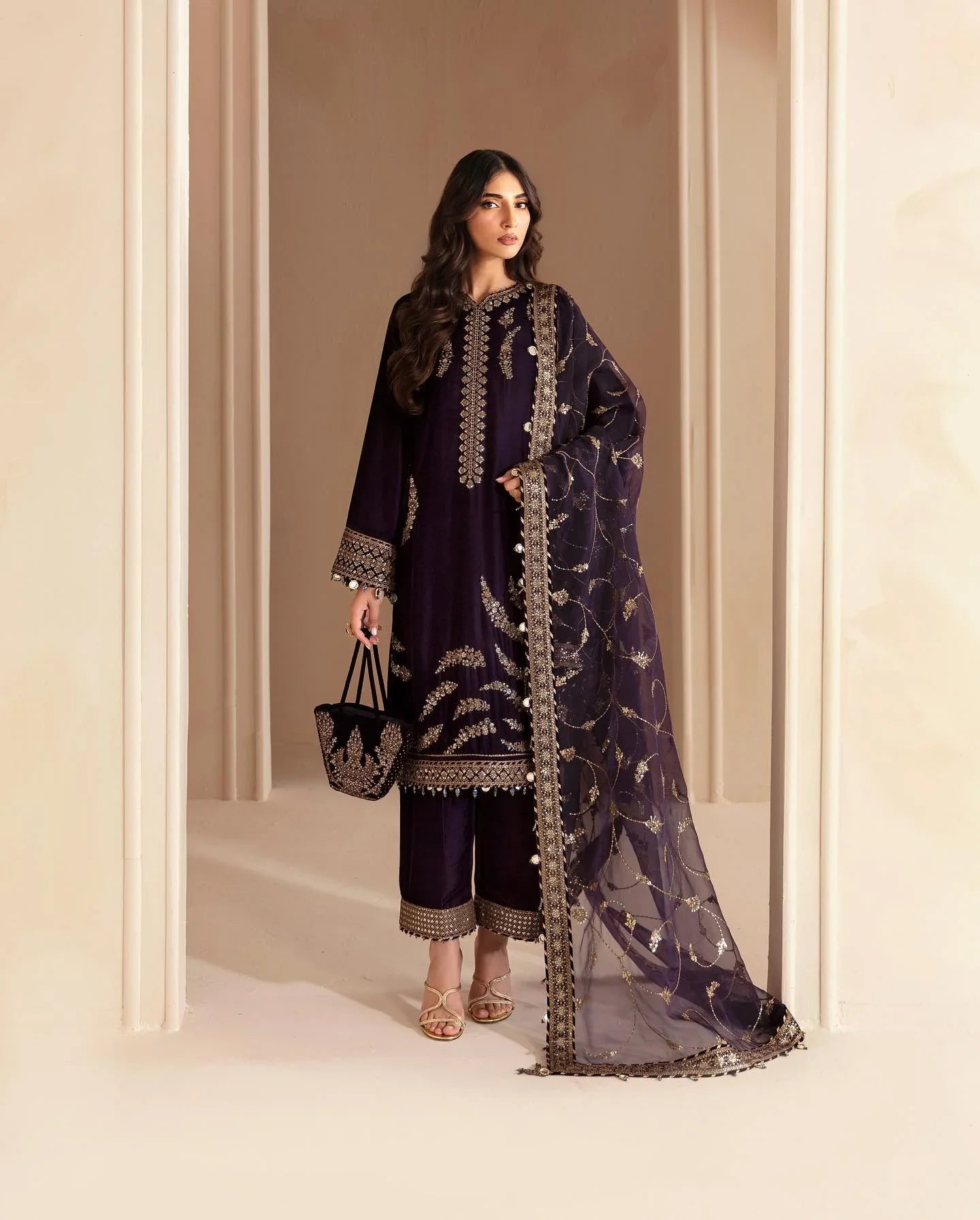 3PCs Embroidered Velvet Dress With Shamooz Silk Trouser - VL968