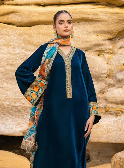 Zainab Chottani - Velvet Dress with Printed Karandi shawl - VL950