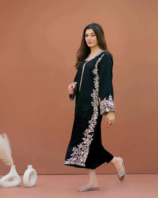 Lajwanti 2Pc Embroidered Lawn Suite With Fully Embroidered trouser & Patches VL725