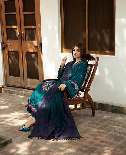Sobia Nazir - Winter 3PC Dhanak Embroidered Suit - VL1148