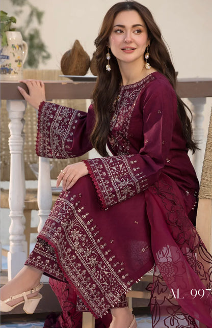 3PCs Embroidered Lawn Dress With Organza Embroidered Dupatta VL1015