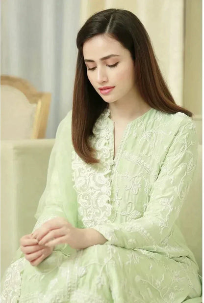 Bareeze - 3PC Lawn Heavy Embroidered Shirt With Organza Embroidered Dupatta. VL403