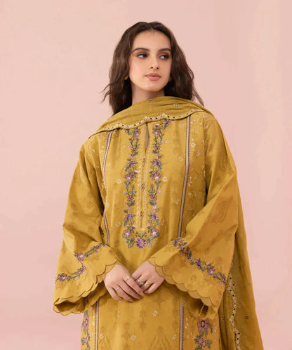 Lawn Heavy Embroidered Shirt With Chiffon Dupatta. VL661