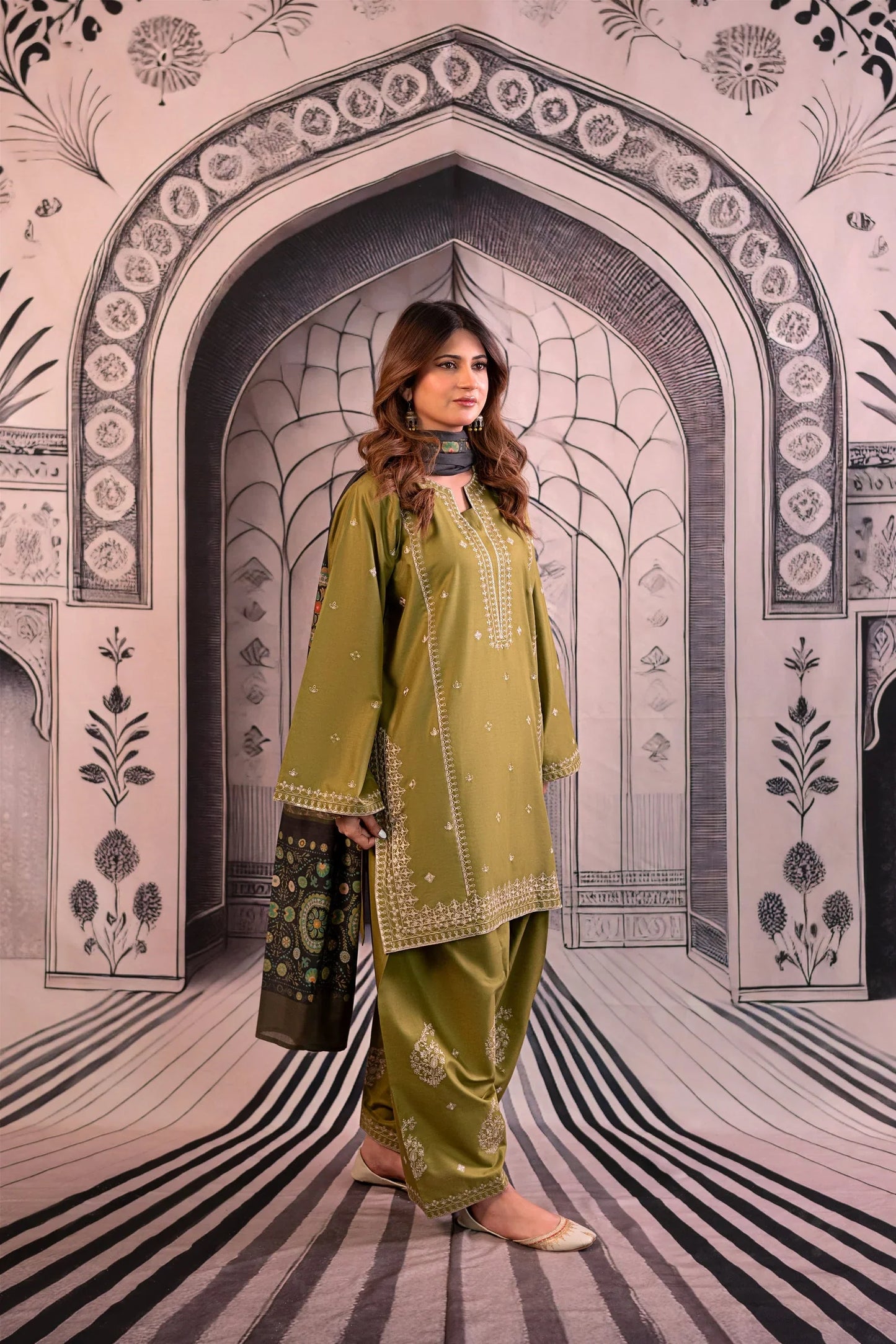 URGE-3PC DHANAK EMBROIDERED SUIT - VL1131