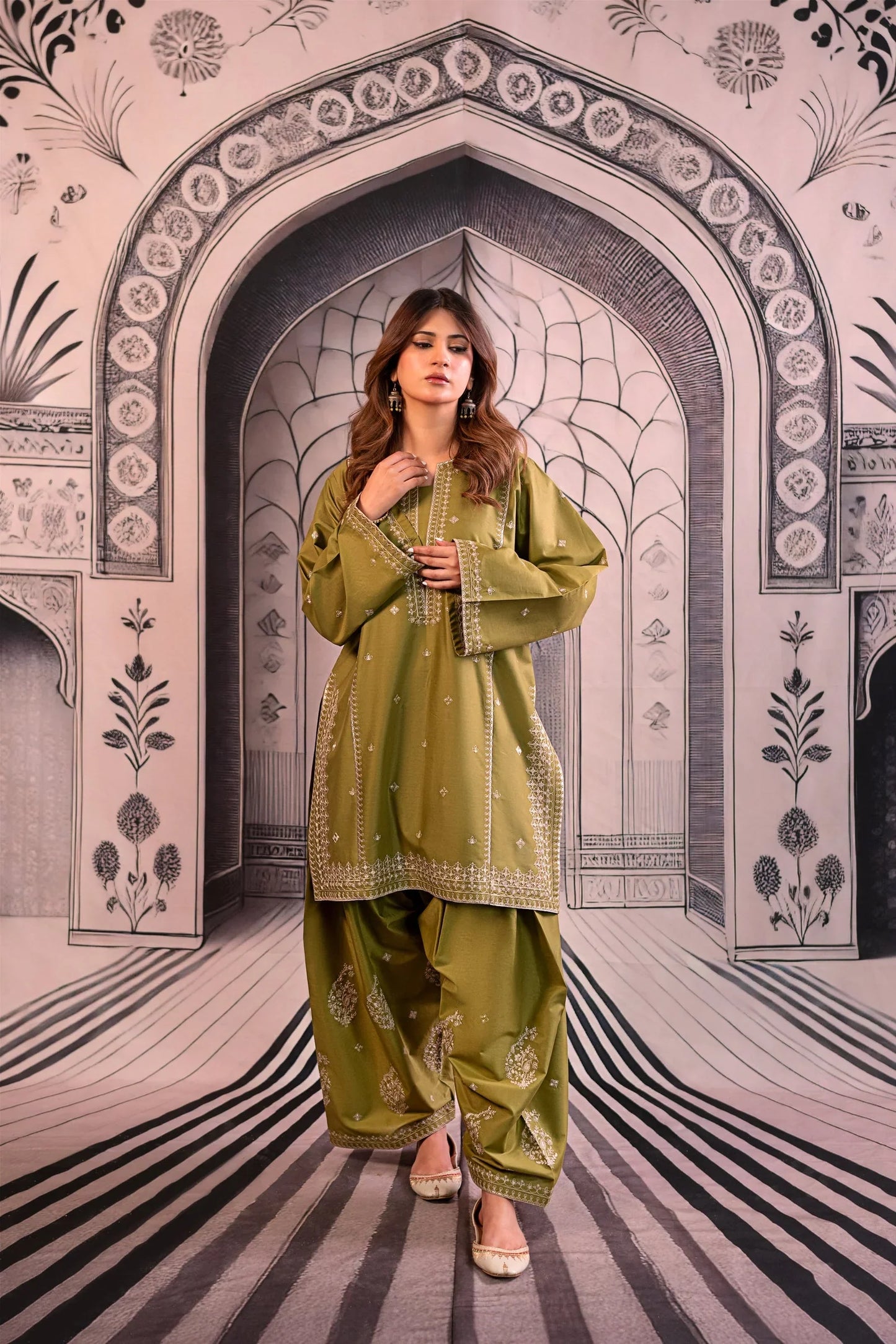 URGE-3PC DHANAK EMBROIDERED SUIT - VL1131