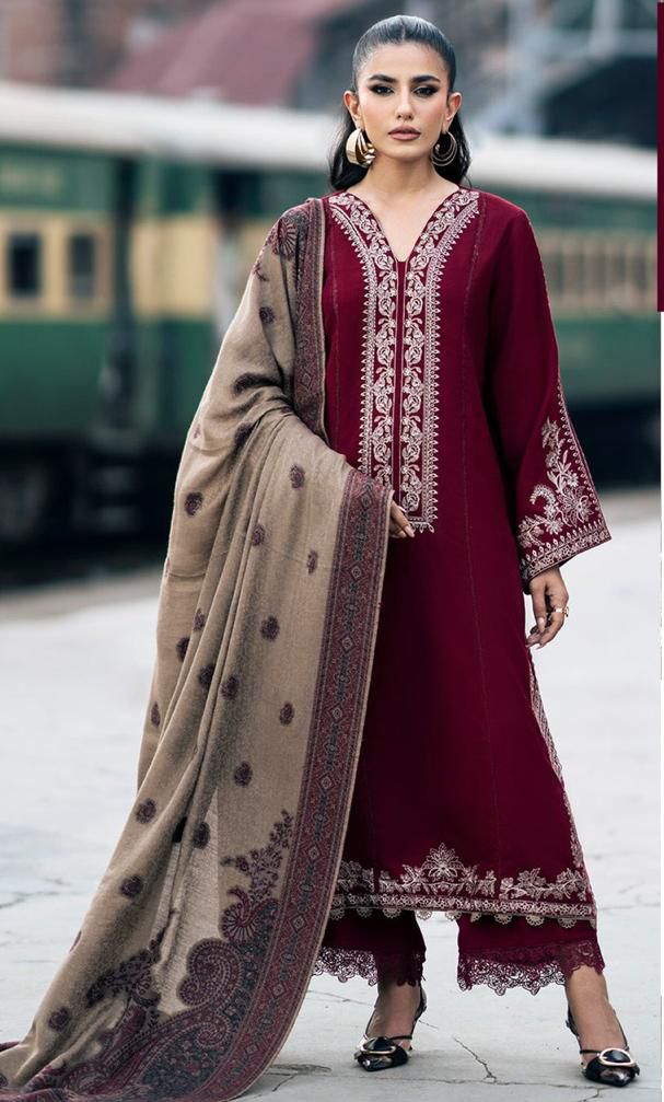 Embroidered 3pc Dhanak dress with Printed shawl - VL1142