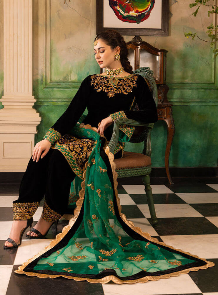VL953 3-Piece Unstitched Heavy Embroidered Velvet Suit ( Four Sided Embroidered Organza Dupatta
